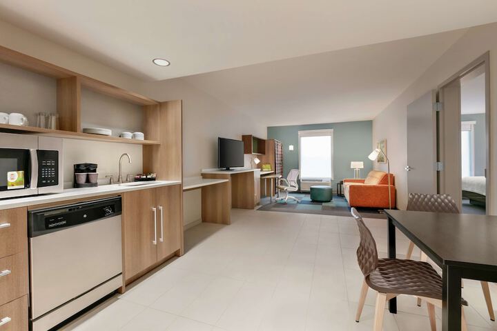 Room 9 of 29