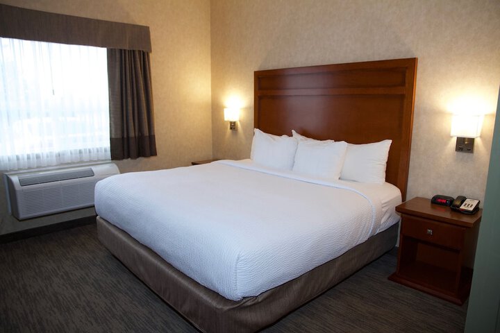 Room 15 of 39