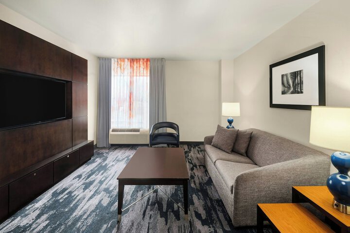 Fairfield Inn & Suites by Marriott Denver Aurora / Parker