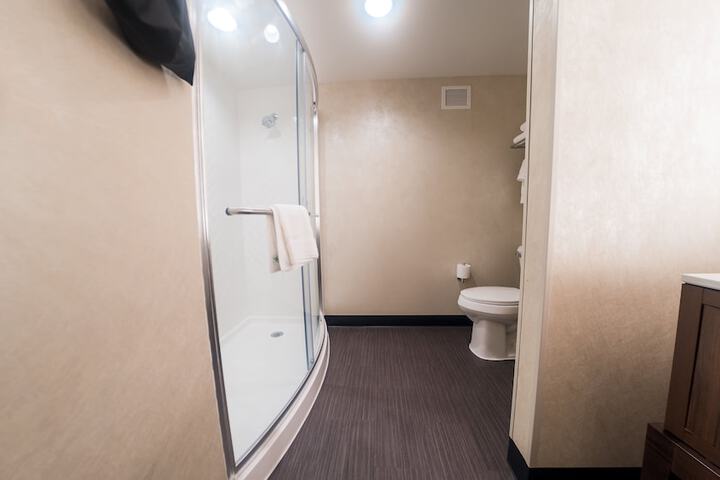 Room 12 of 89