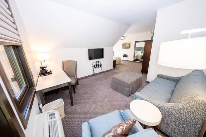 Room 31 of 49