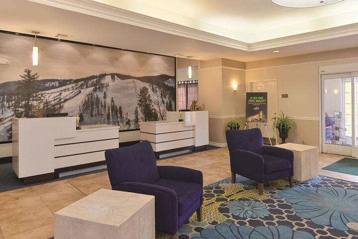 Hotel Interior 12 of 57