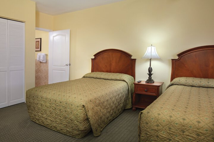Room 17 of 29