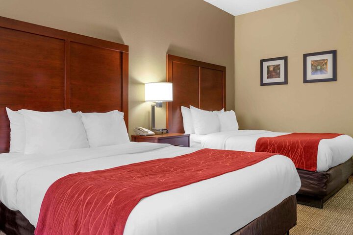 Room 20 of 39