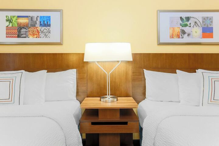Room 15 of 26
