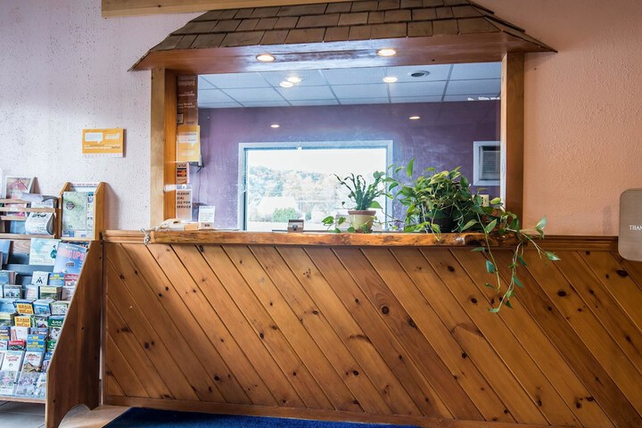 Rodeway Inn Bellows Falls