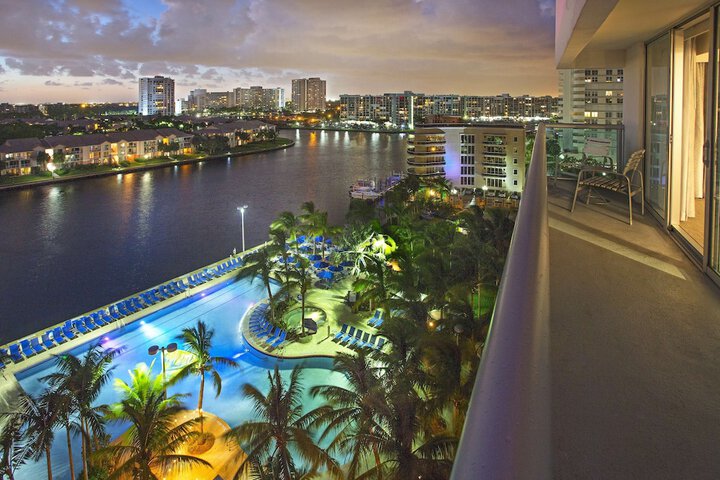 Doubletree Resort by Hilton Hollywood Beach