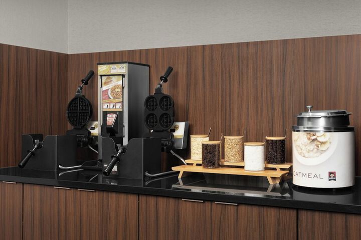 Fairfield Inn & Suites by Marriott Fayetteville North