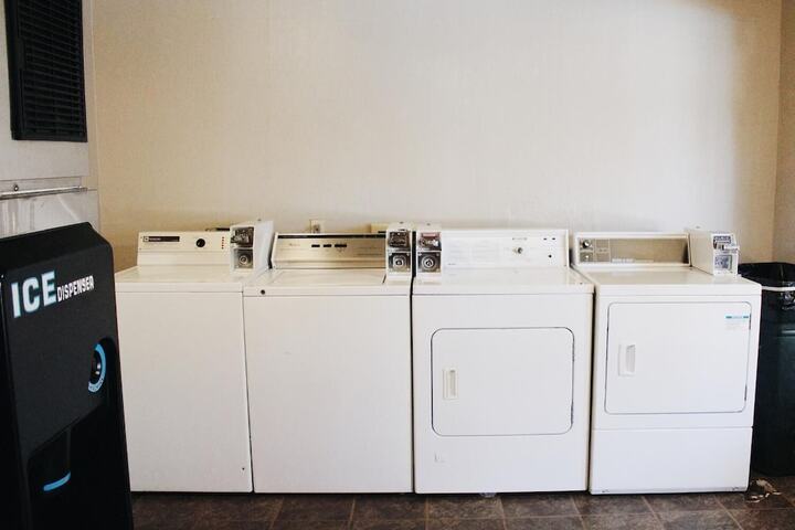 Laundry 69 of 72