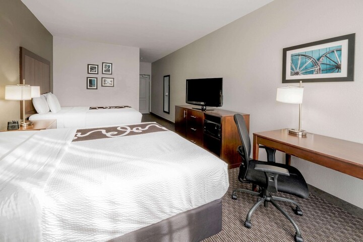 Room 6 of 29