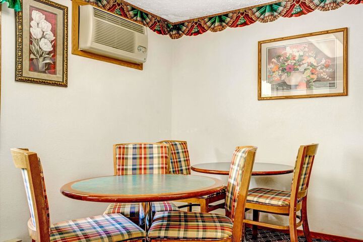 Hotel Interior 6 of 15