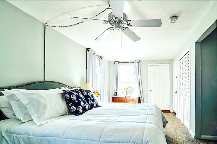 Room 28 of 39
