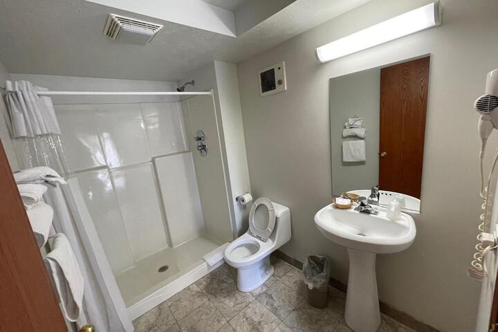 VIBE INN - WHIRLPOOL SUITES