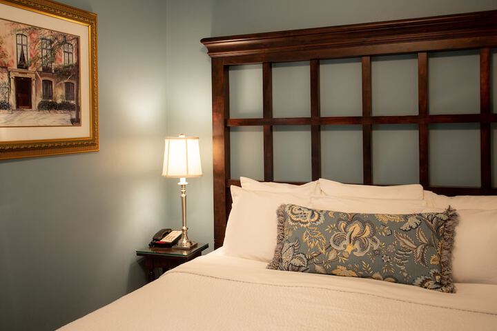 Room 75 of 122