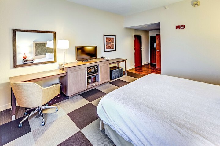 Room 46 of 75