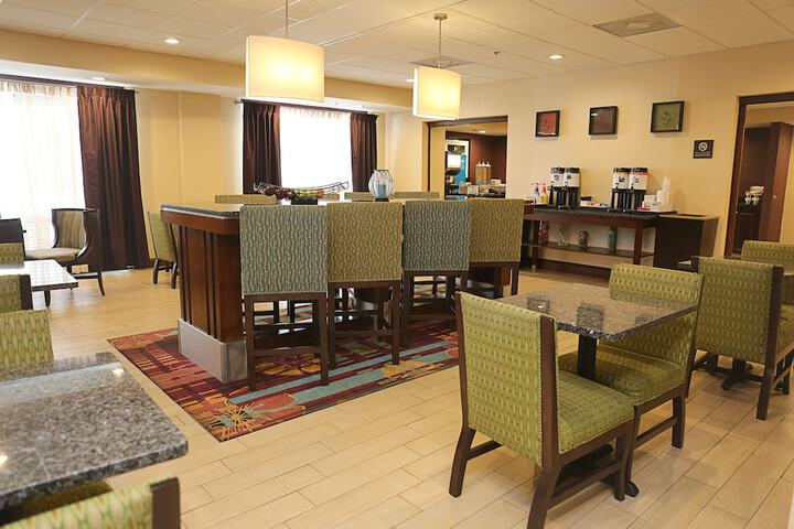 Hotel Interior 7 of 41