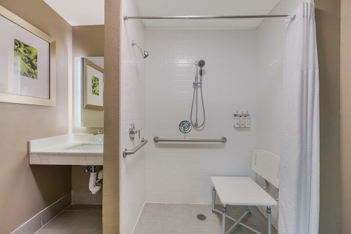 Staybridge Suites Chesapeake by IHG