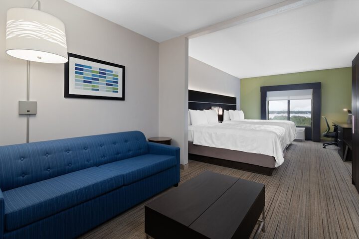Room 28 of 57