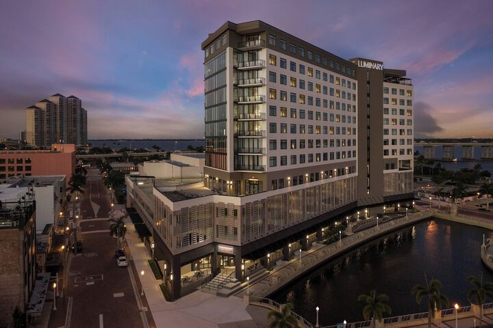 Luminary Hotel & Co. Autograph Collection