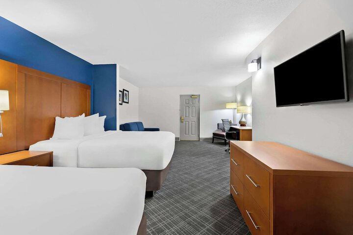 Room 14 of 48