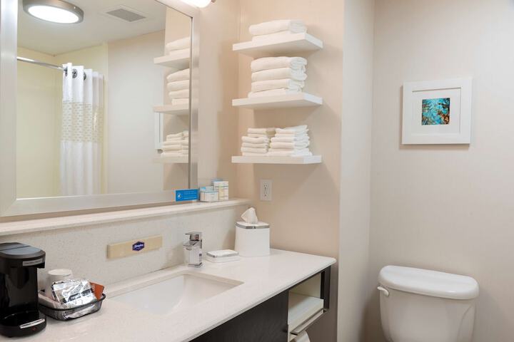 Hampton Inn & Suites Fremont