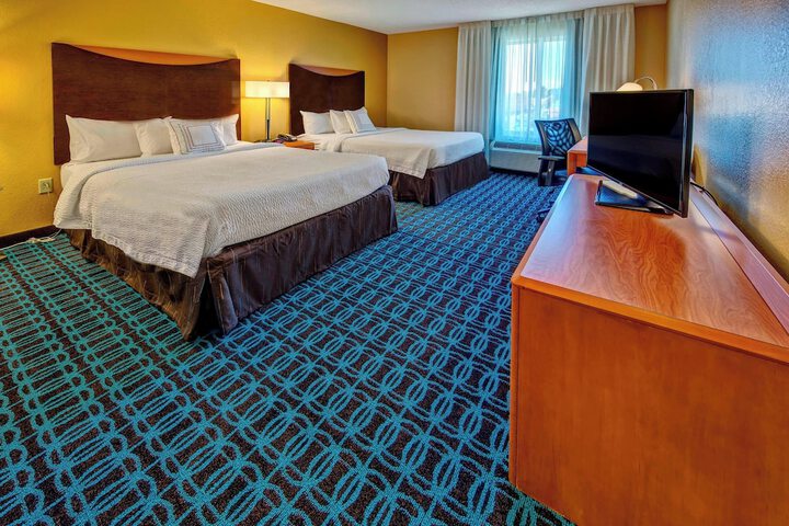 Room 12 of 20