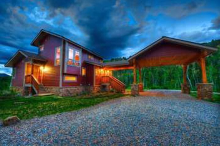Wild Skies Cabin Rental at Flat Tops