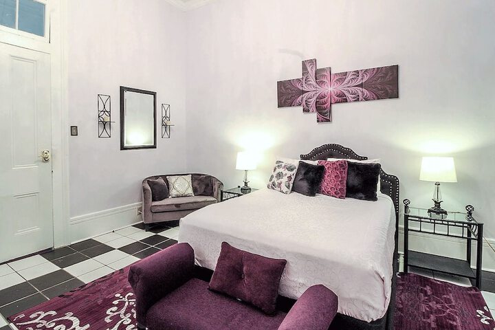 Room 19 of 65