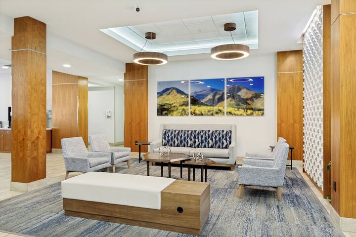 Holiday Inn Express & Suites Salt Lake City South - Murray by IHG