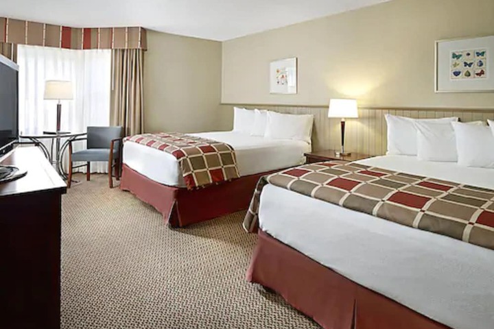 Room 17 of 29