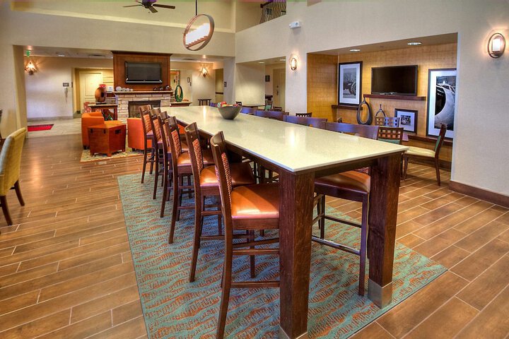 Hotel Interior 10 of 30