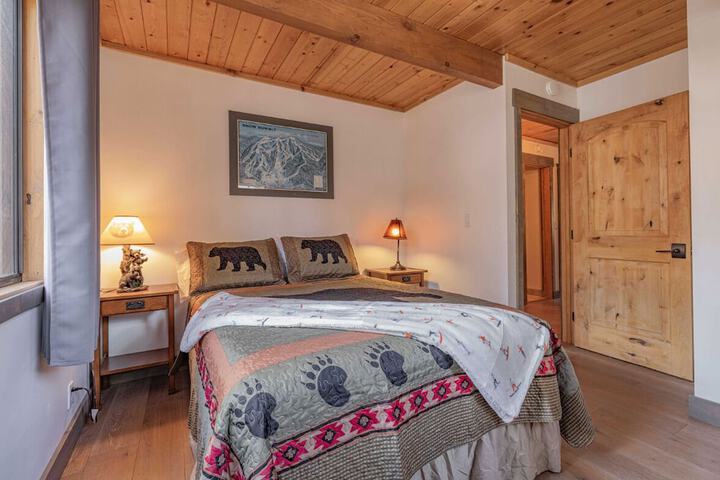 Blue Horizon Lodge