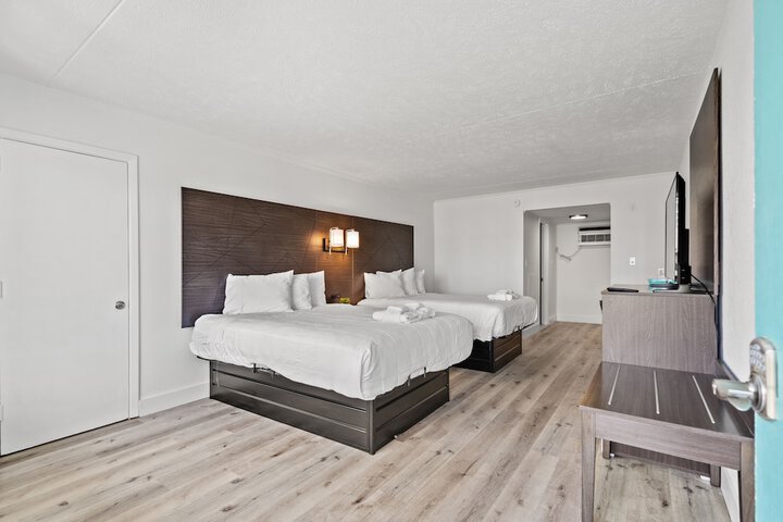 Room 14 of 20