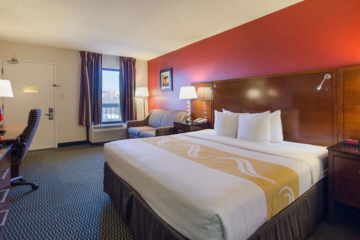 Room 20 of 38
