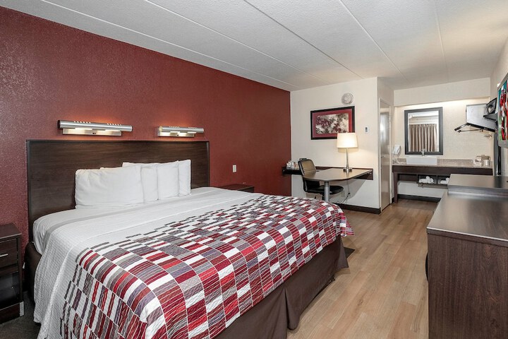 Room 16 of 25