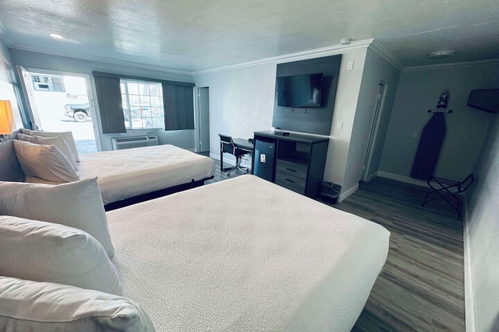 Room 21 of 26