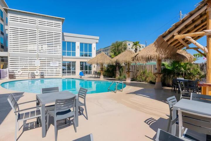 Clarion Pointe Galveston Seawall
