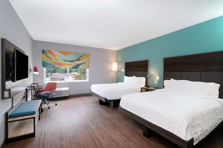 Room 16 of 36