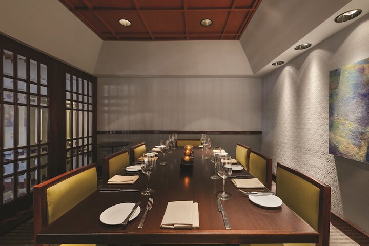 Dining 46 of 61