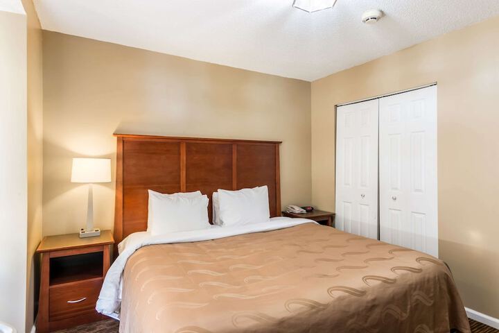 Quality Inn Chester - South Richmond