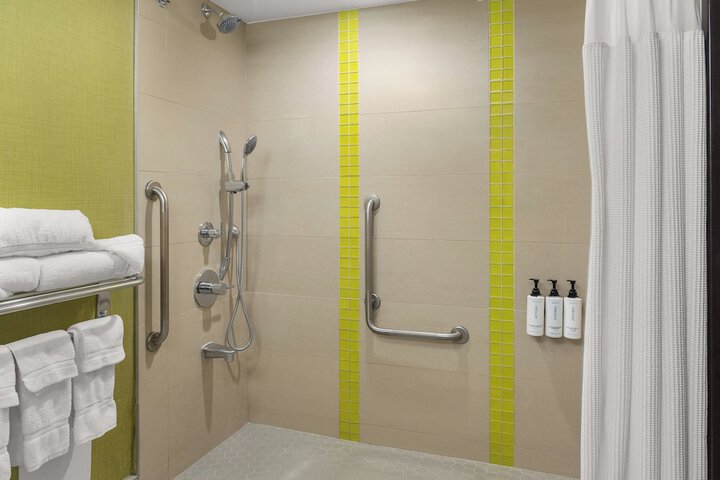 Crowne Plaza Kitchener-Waterloo by IHG