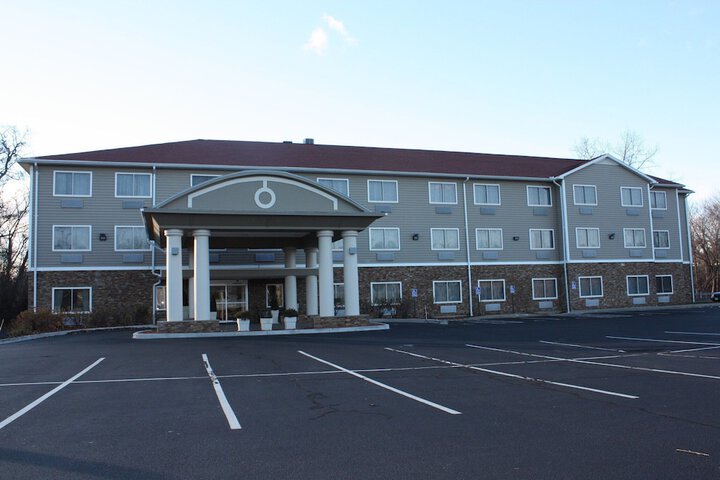 Hotel 3 of 32