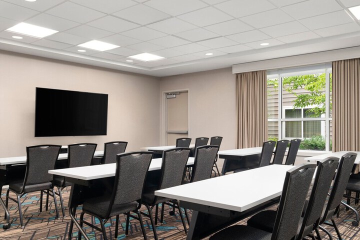 Residence Inn by Marriott Kingston
