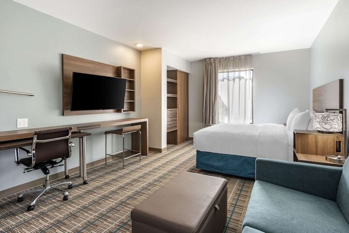 Room 19 of 29