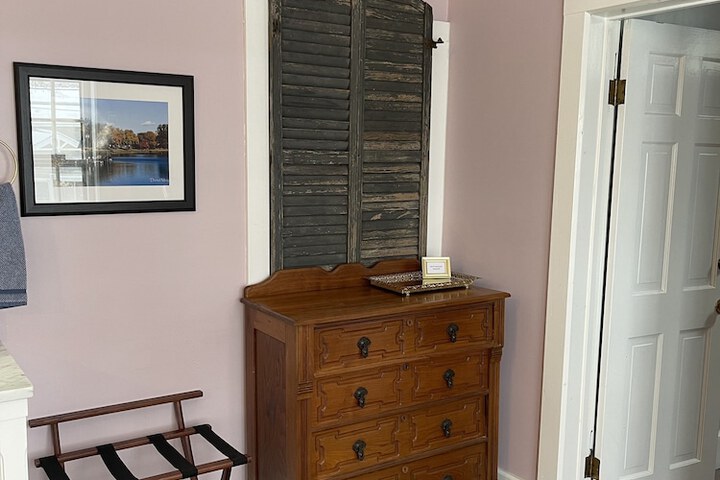 Room 20 of 39