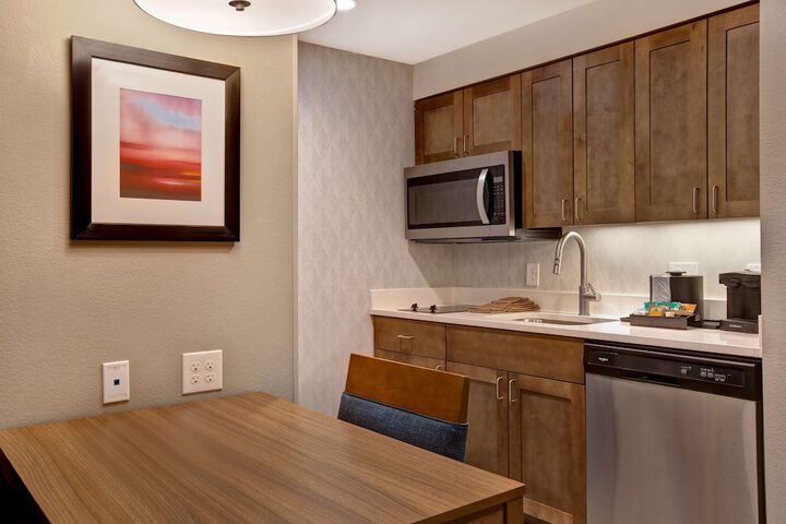 Homewood Suites by Hilton Summerville