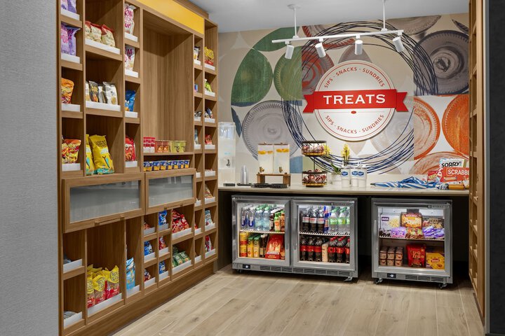 Hampton Inn & Suites by Hilton Long Island Farmingdale