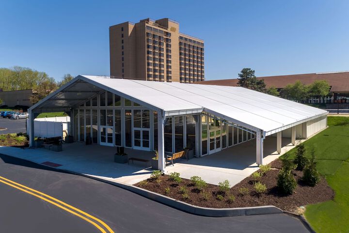 DoubleTree by Hilton Hotel St. Louis - Chesterfield
