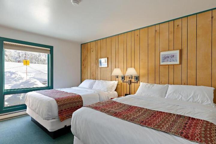 Teewinot Lodge by Grand Targhee Resort