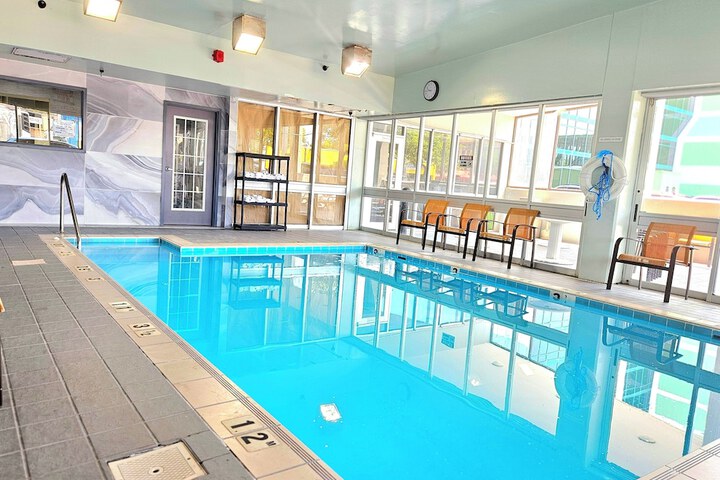 Pool 7 of 37